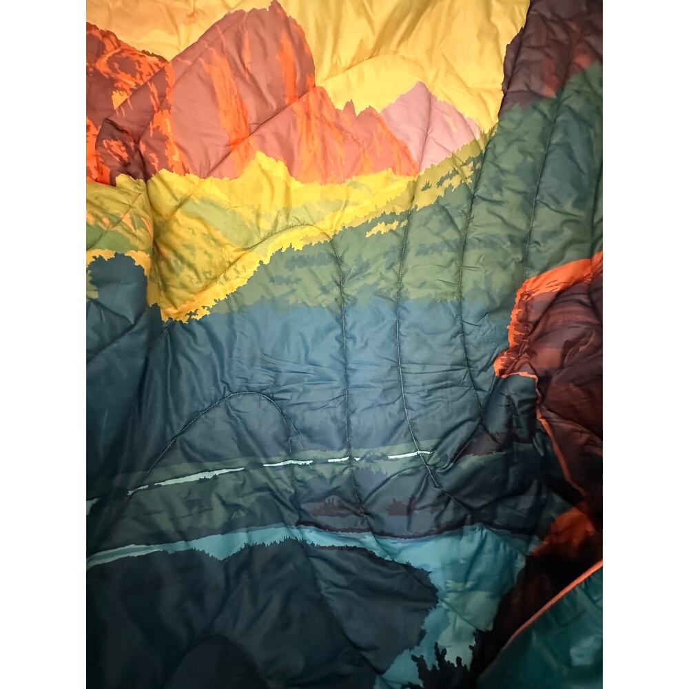 Rumpl Zion National Park Puffy Blanket Hiking Camp